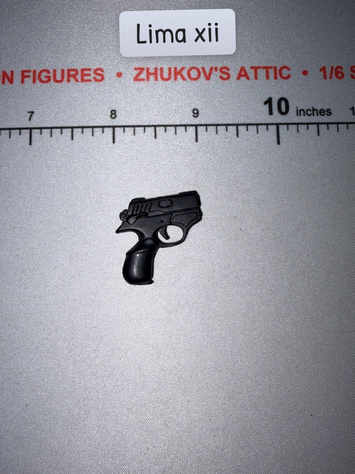 1/6 Scale Modern Era Compact Pistol