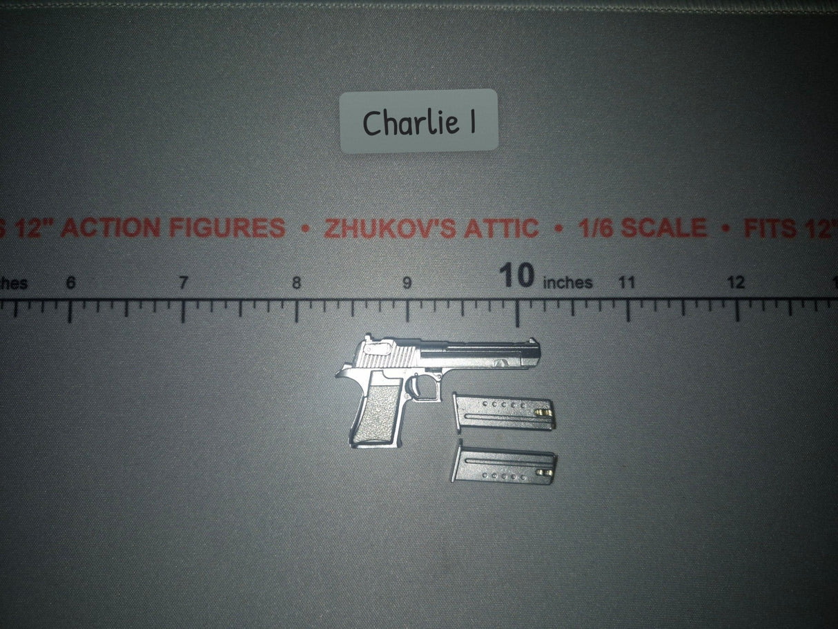 1/6 Scale Modern Desert Eagle Pistol with Magazines