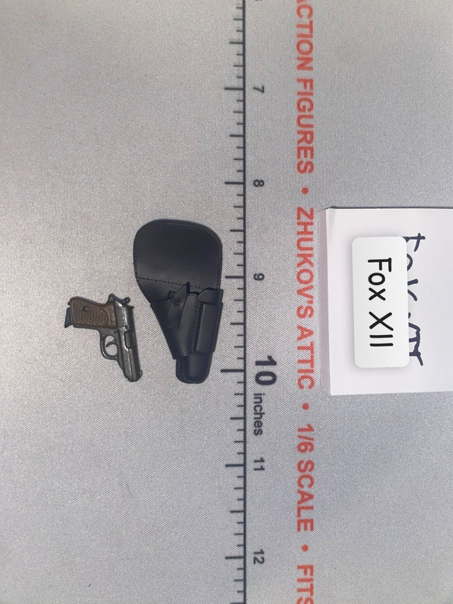 1/6 Scale WWII German Pistol and Holster Set - Dragon