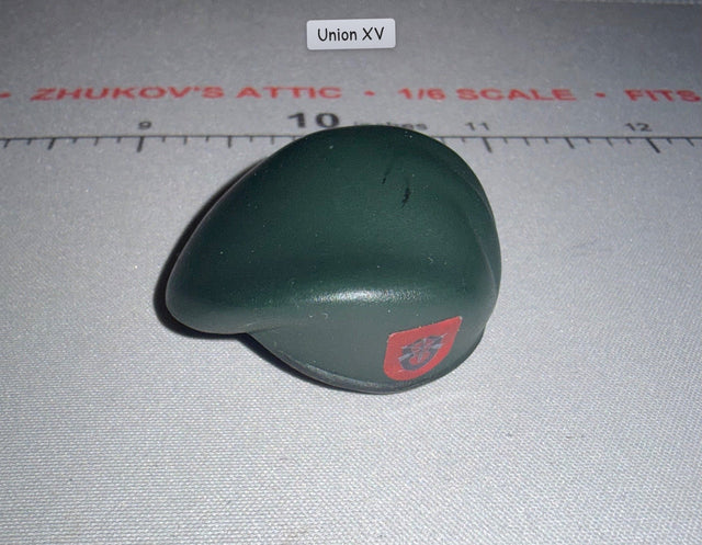 1/6 Scale Vietnam Green Beret with Special Forces Insignia - Ultimate Soldier
