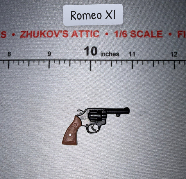 1/6 Scale WWII US Revolver Pistol