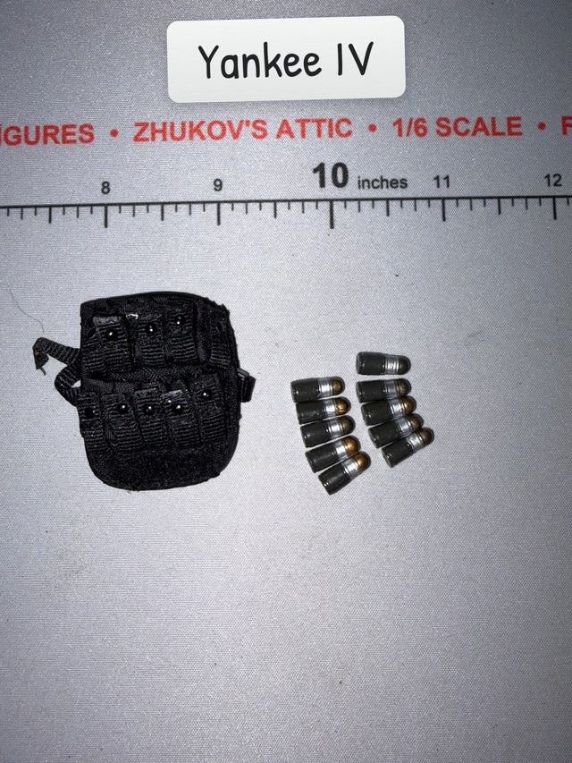 1/6 Scale Modern Era 40mm Grenade Ammunition Pouches Lot