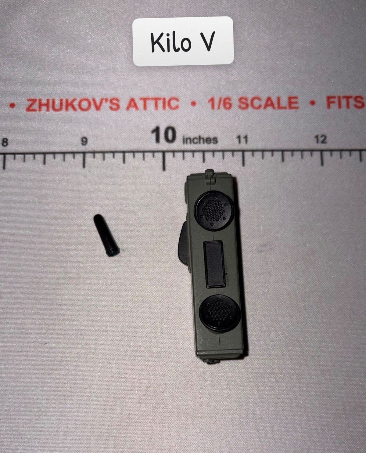 1/6 Scale WWII US Handheld Radio with Antenna