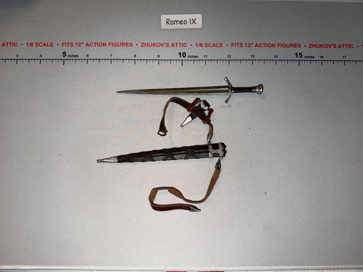 1/6 Scale Fantasy Medieval Sword and Scabbard with Belt Harness - Sideshow