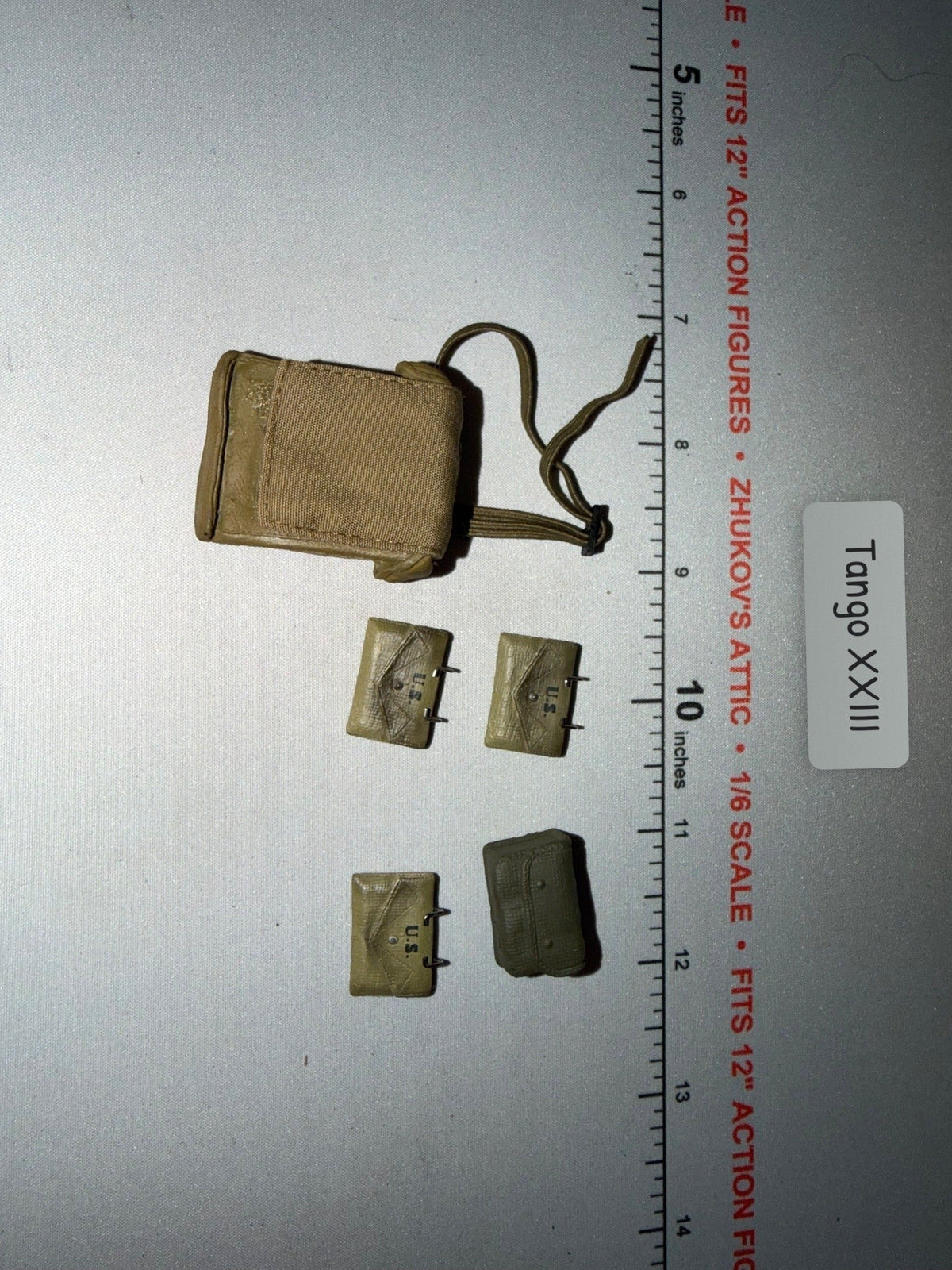 1/6 Scale WWII US Web Gear Pouches Lot