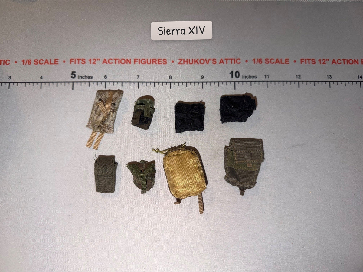 1/6 Scale Modern Era Tactical MOLLE Pouch Set