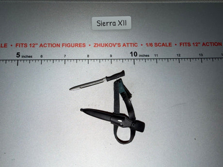 1/6 Scale WWII German Bayonet with Frog and Harness Set