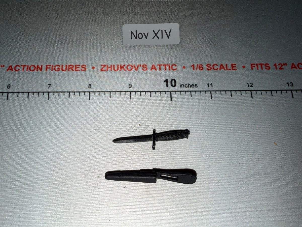 1/6 Scale Modern Era Combat Knife with Scabbard - Dragon