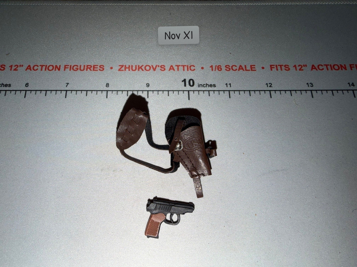 1/6 Scale Vietnam US Pistol and Shoulder Holster Set - Ultimate Soldier