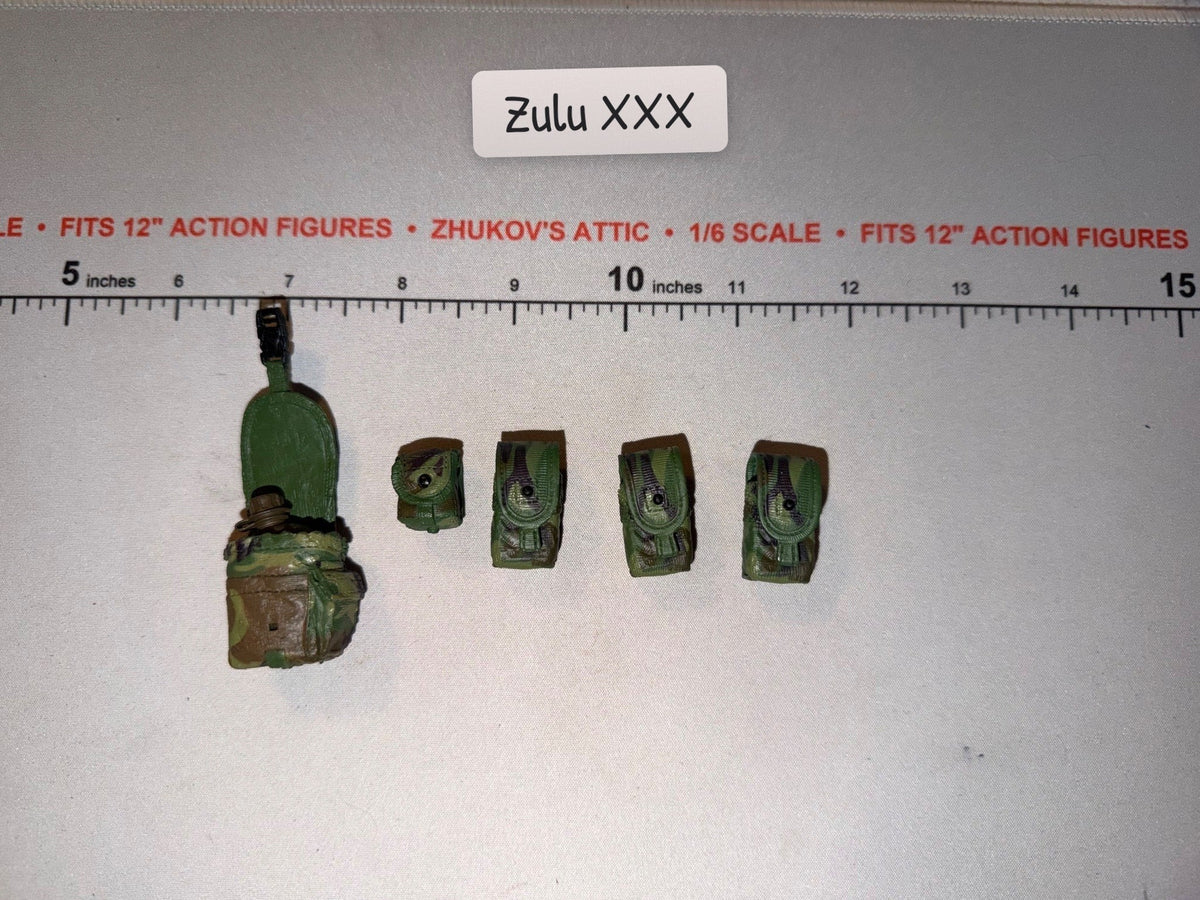 1/6 Scale Modern Era US Camouflage Ammunition Pouches Lot
