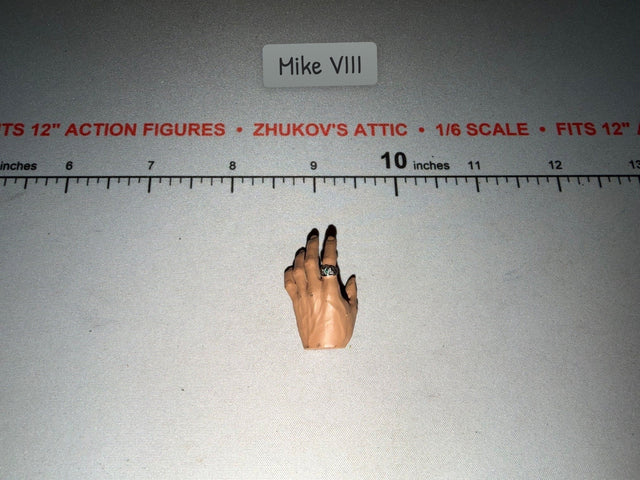 1/6 Scale Hand with Ring - Sideshow
