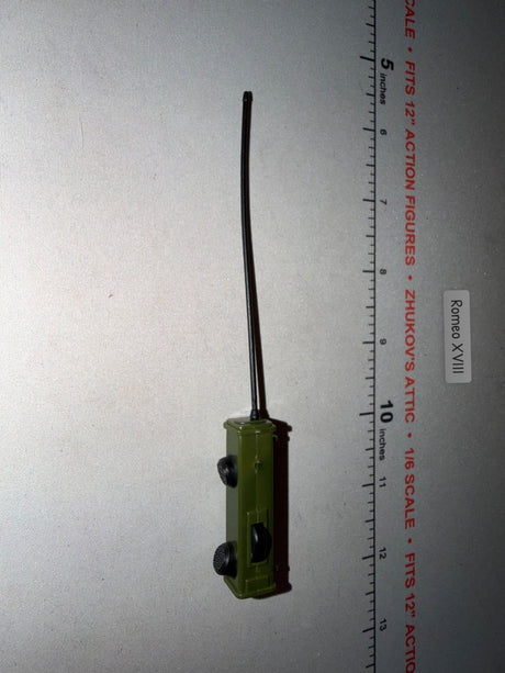 1/6 Scale WWII US Era Military Handheld Radio with Antenna