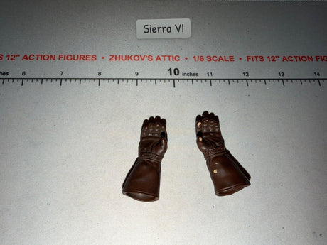 1/6 Scale WWII British SAS Gloved Hand Set