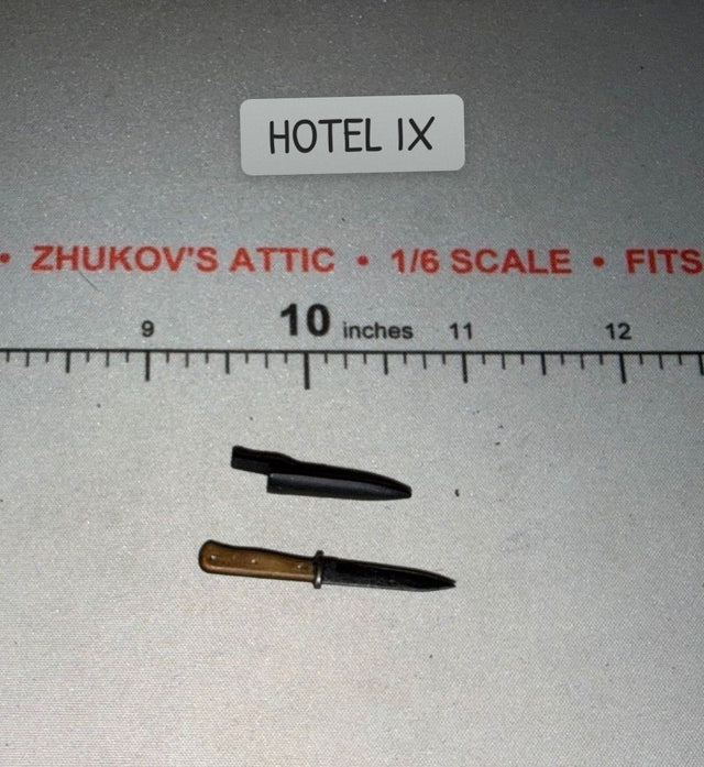 1/6 Scale WWII German Fighting Knife with Sheath