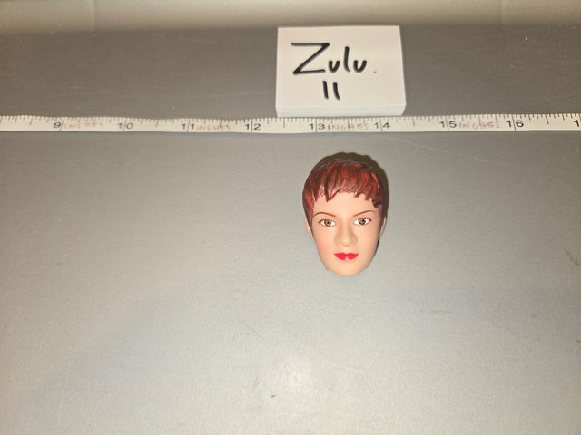 1/6 Scale Female Head Sculpt with Short Red Hair - Dragon
