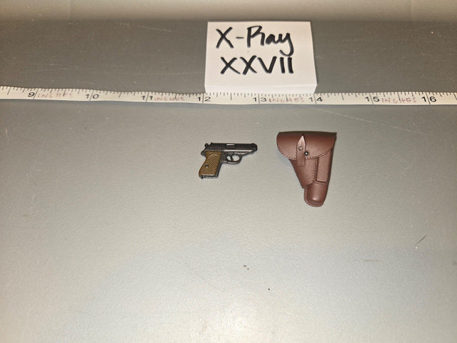1/6 Scale WWII German Pistol and Holster
