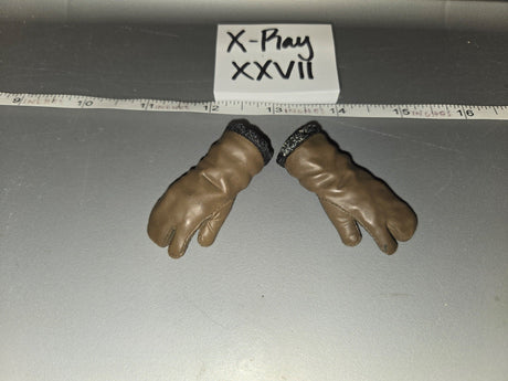 1/6 Scale WWII US Winter Gloved Hands