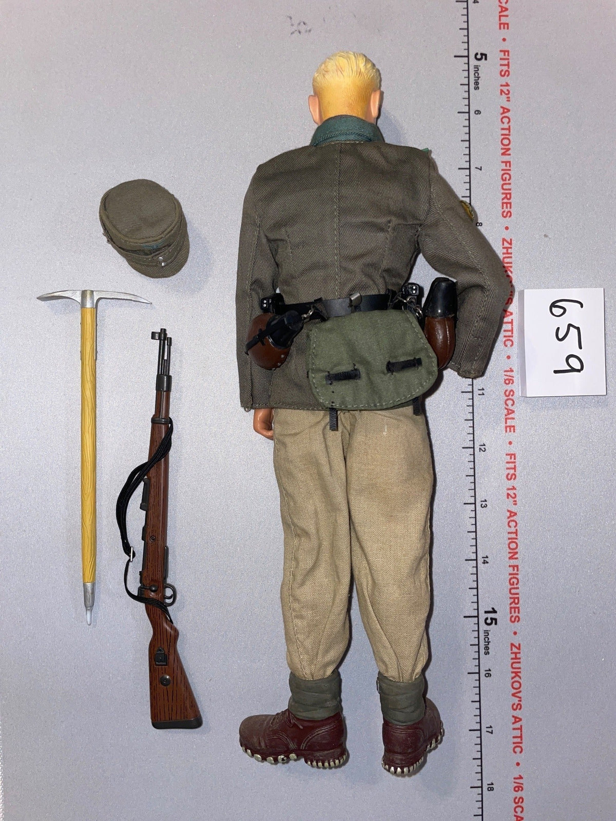 1/6 Scale WWII German Heer Mountain Troops Dressed Figure - Dragon