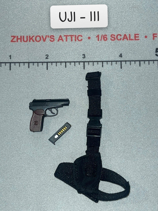 1/6 Scale Modern Era Russian Pistol with Magazine and Leg Holster Rig - Fsb Vympel—Beslan School Siege UJINDOU