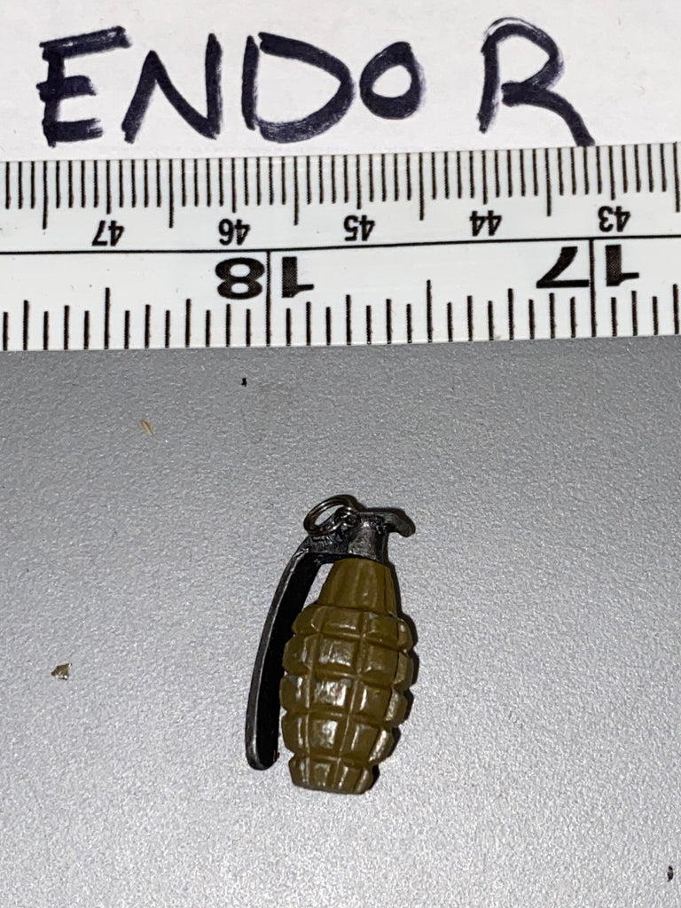 1/6 Scale WWII US Metal Grenade 110421