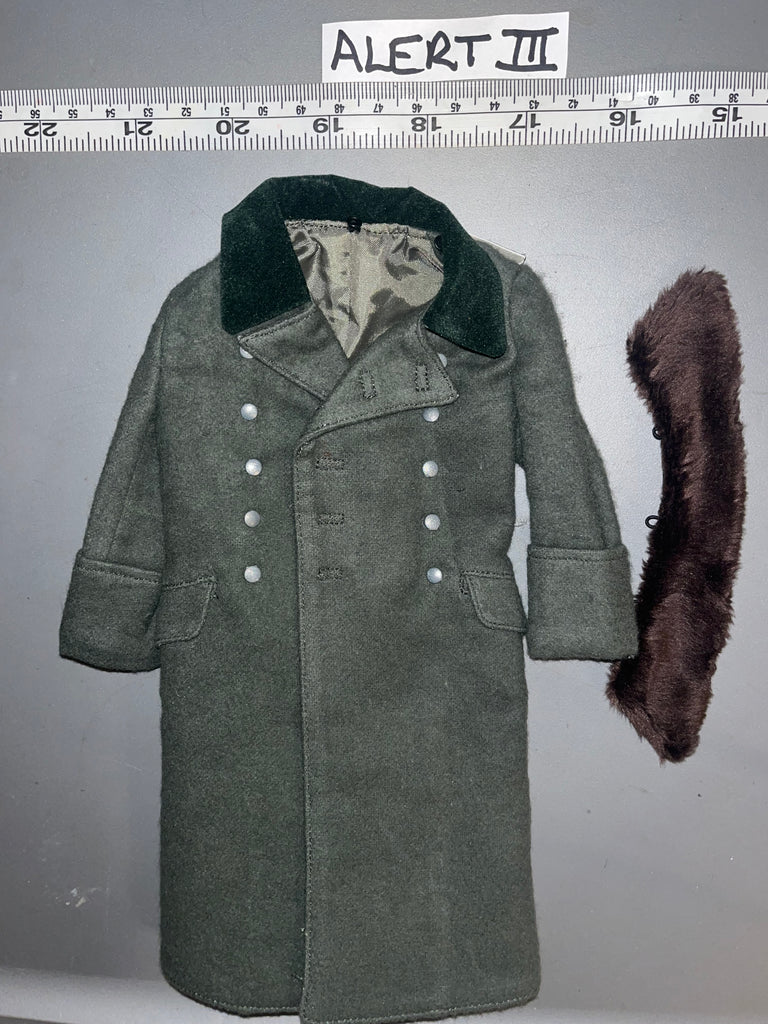 1/6 Scale WWII German Officer Great Coat - Alert 102365