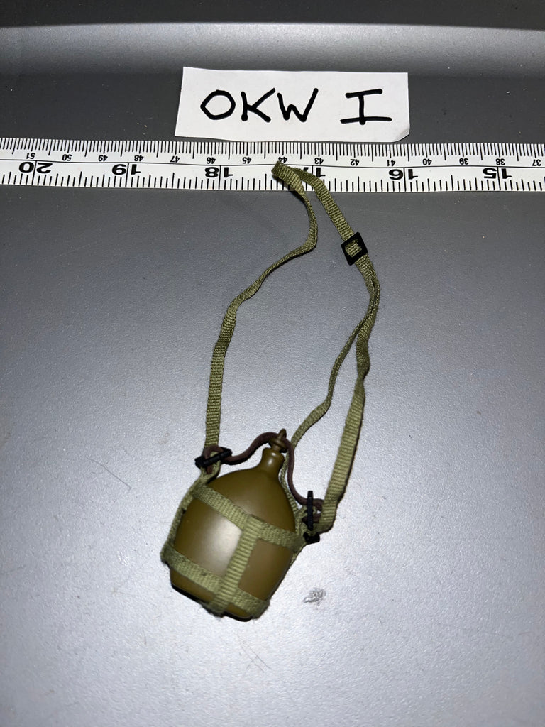 1/6 Scale WWII Japanese Canteen - IQO 104959