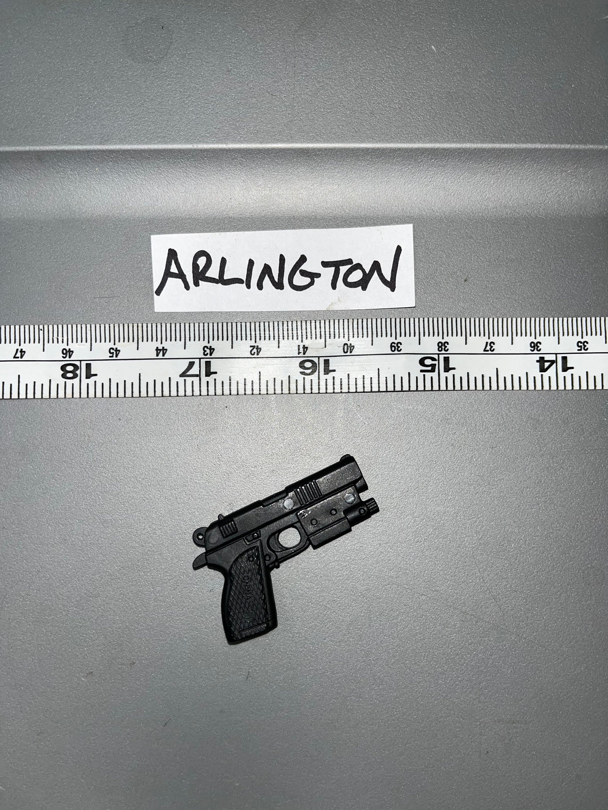 1/6 Scale Modern Era Pistol