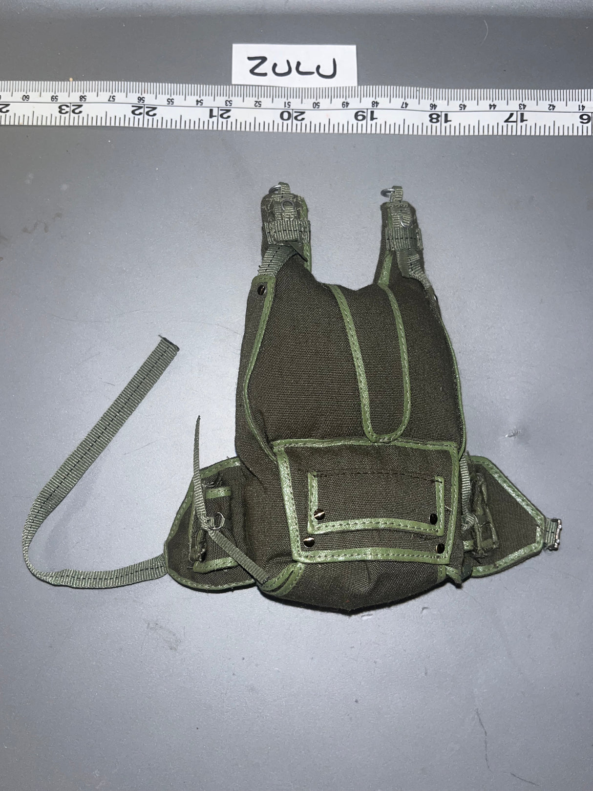 1:6 Scale Modern Halo Parachute Rig