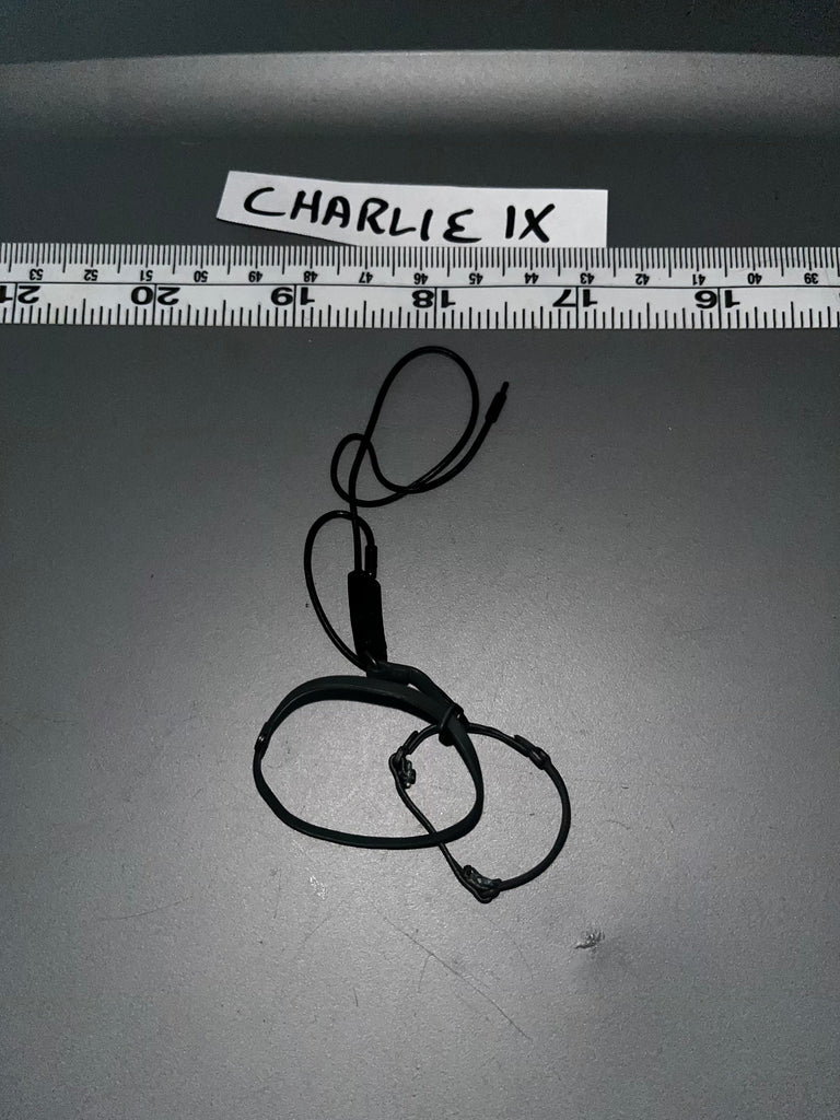 1/6 Scale Modern Throat Mic 107798