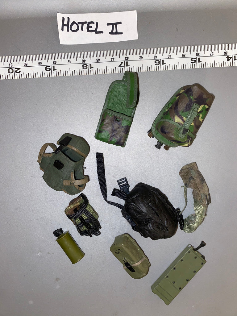 1:6 Scale Modern Era Pouch Lot 103035