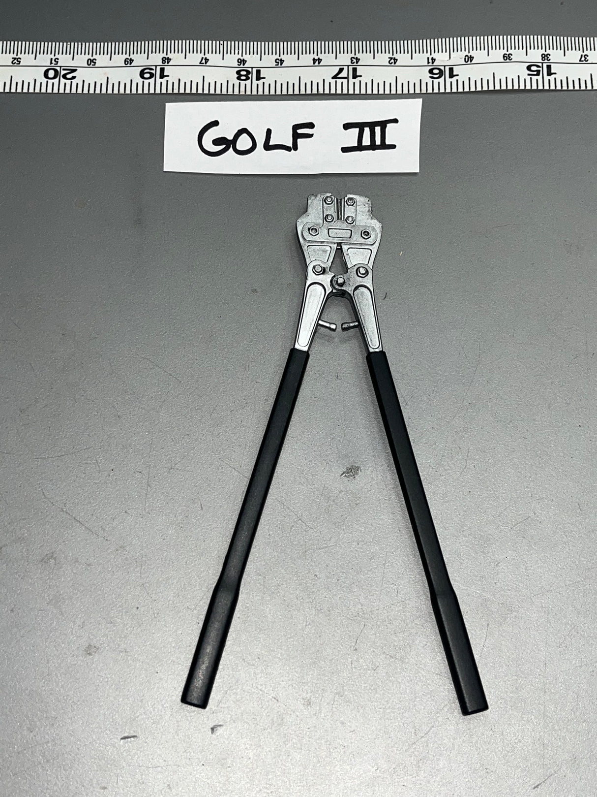 1/6 Scale Modern Era Bolt Cutters