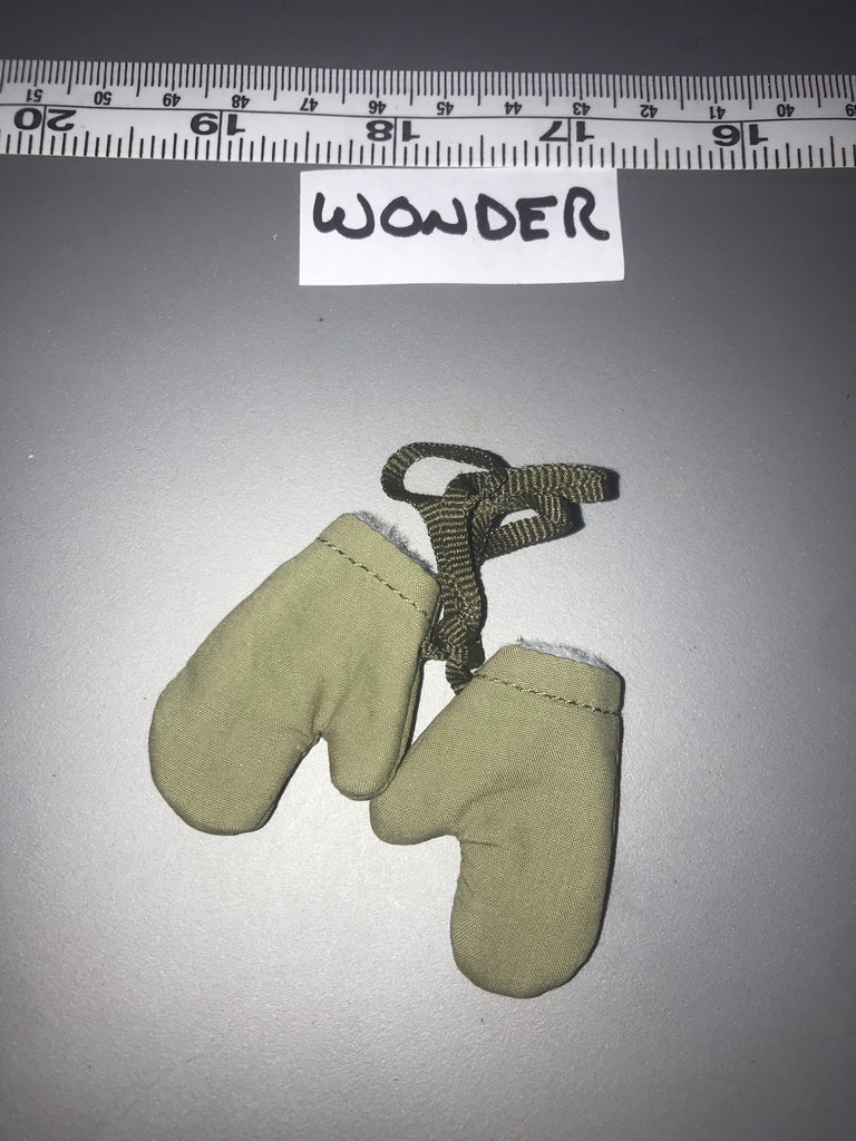 1/6 Scale Korean War Era Chinese Gloves - Chicom 112000