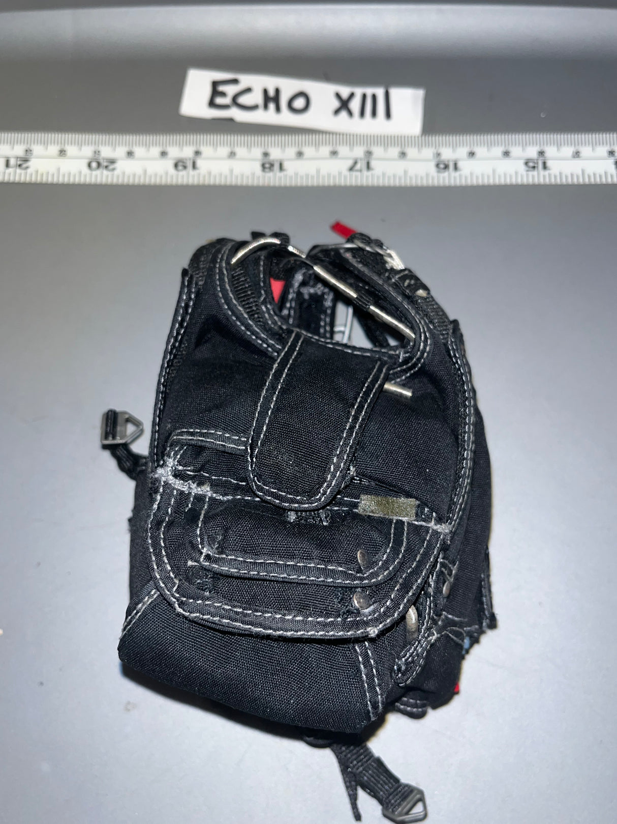1:6 Modern Era Black HALO Parachute - Pilot Aviator 104592