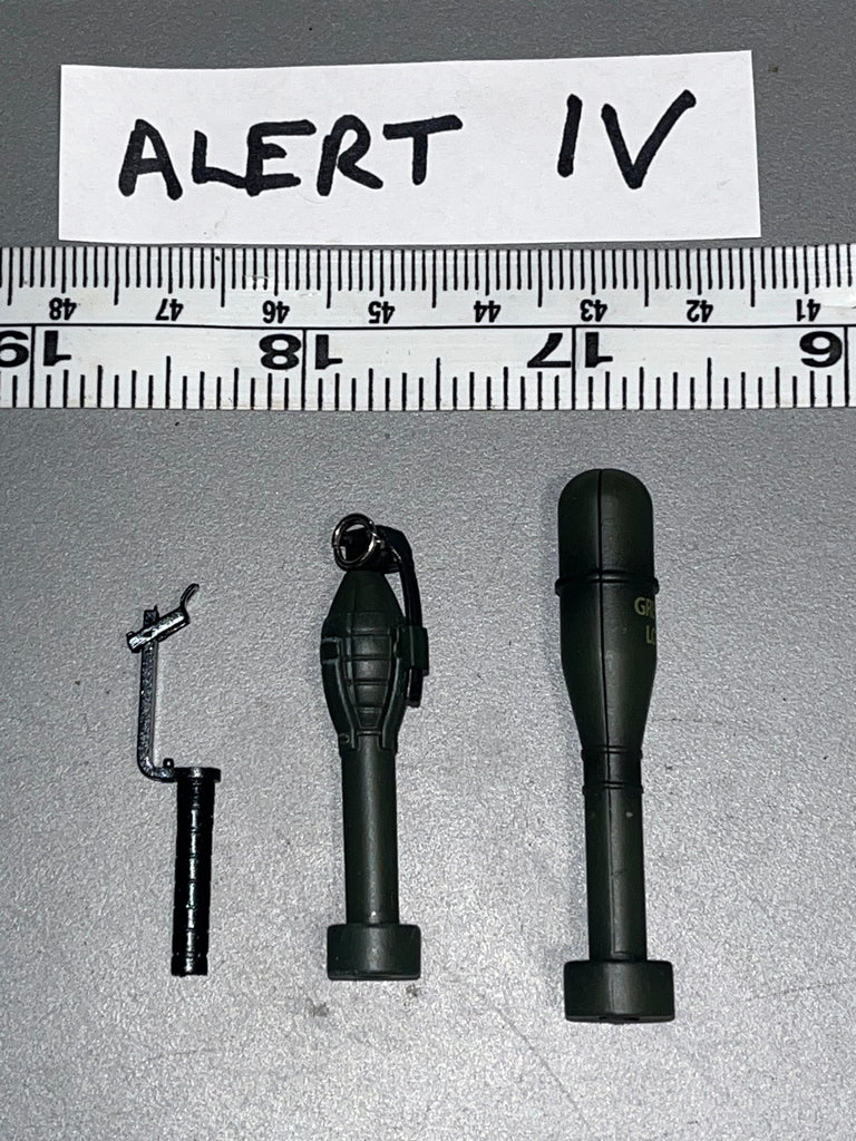 1/6 Scale WWII US Rifle Grenade Lot - Alert Line 102175