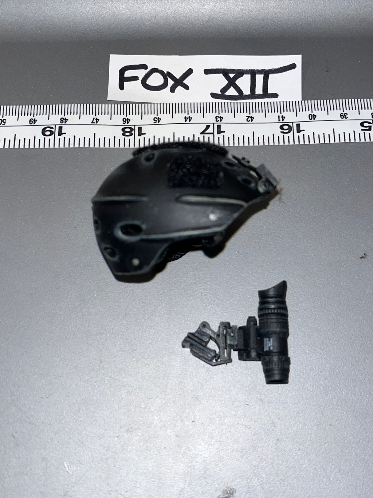 1/6 Scale Modern Helmet 105856
