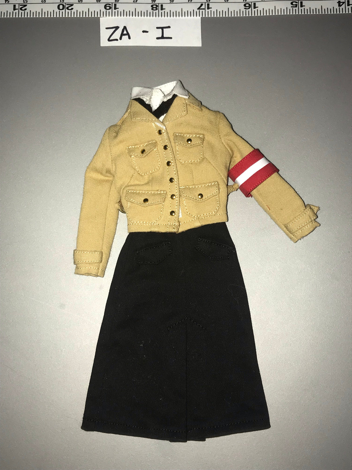 1/6 Scale WWII German HJ Youth Female Uniform