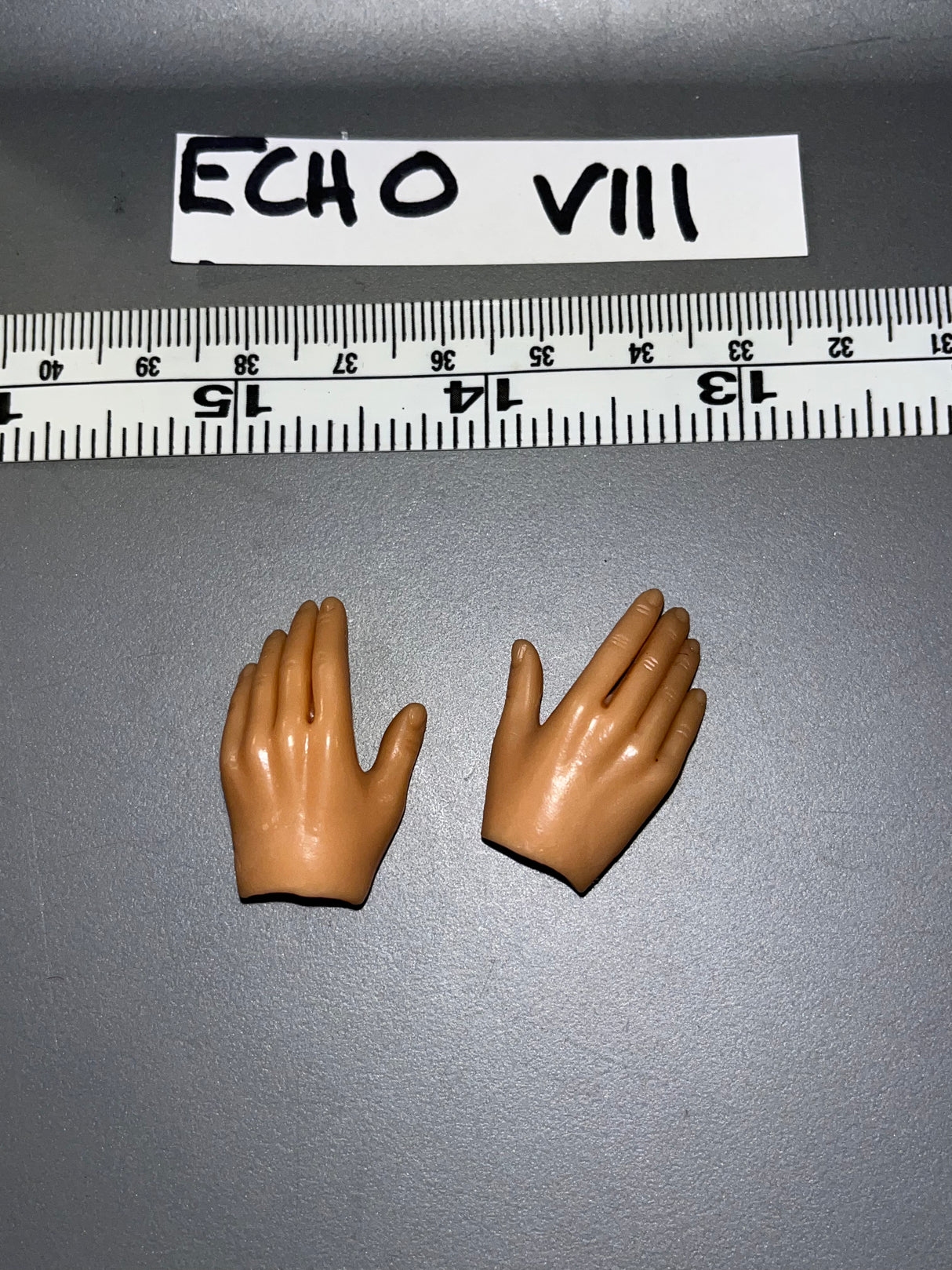 1/6 Scale Hand Set 105638