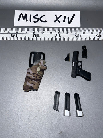 1/6 Scale Modern Era OCP Pistol Lot - Minitimes 105700