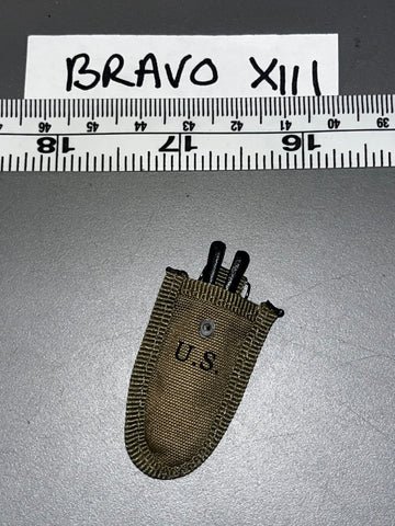 1/6 Scale WWII US Wire Cutters and Pouch 108521