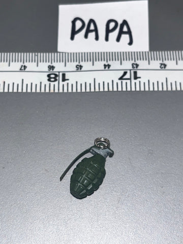 1:6 WWII US Metal Grenade 103625