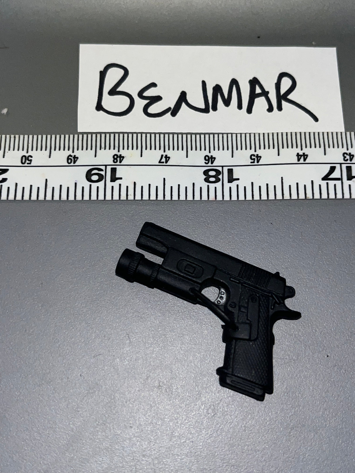 1/6 Scale Modern Era Pistol 105929