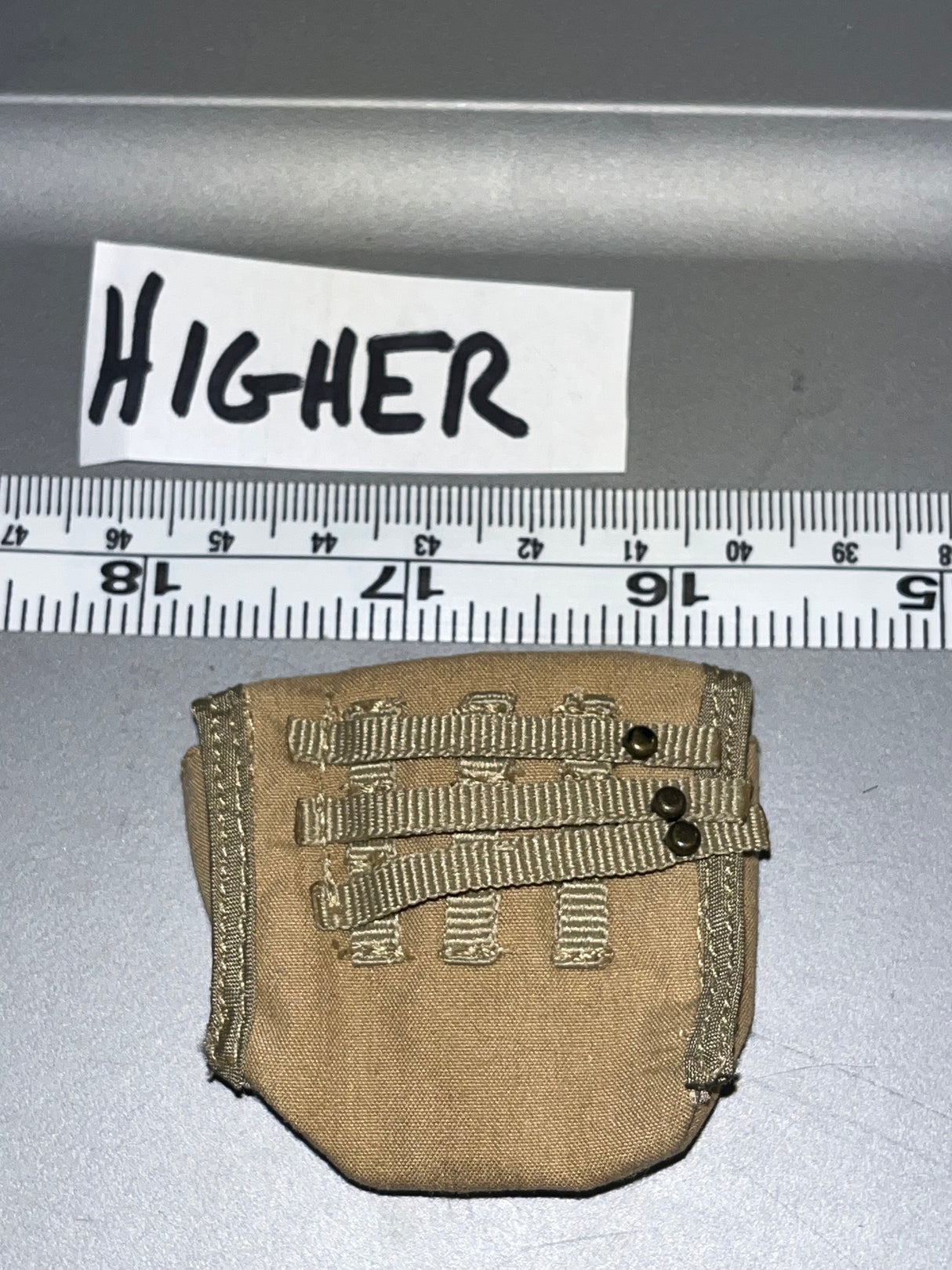 1/6 Scale Modern Pouch 109374