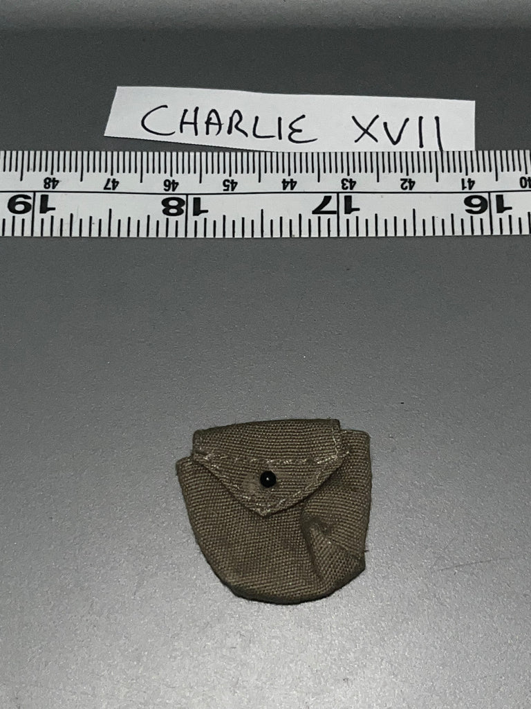 1:6 Scale WWII US Rigger Pouch 107775