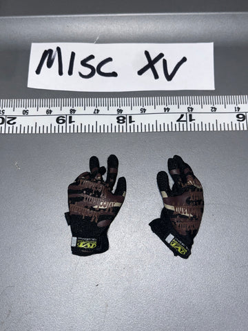 1/6 Scale Modern Era Gloves - DAM Red Wings 105753